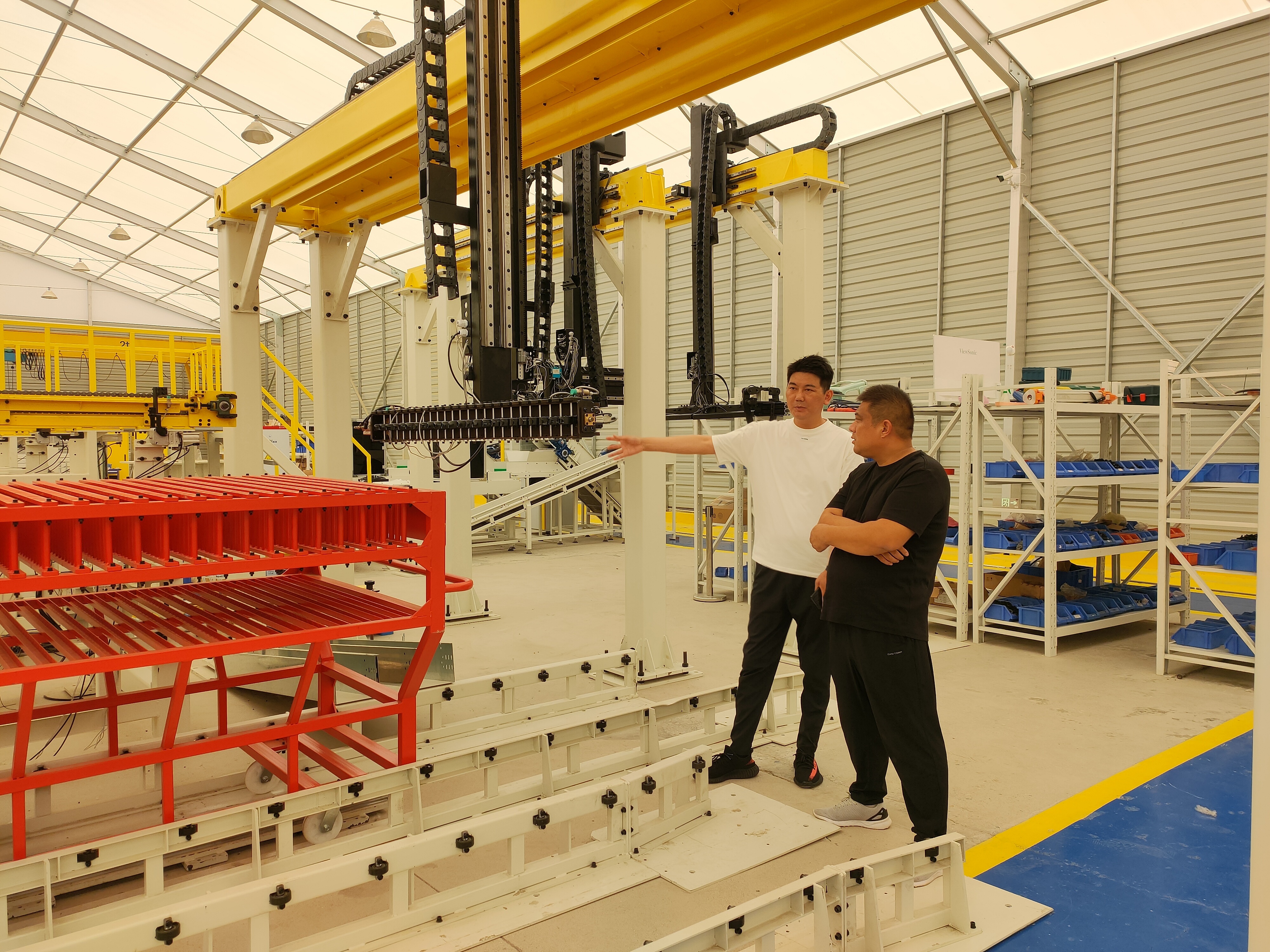 山東宏發(fā)總經(jīng)理高建明為客戶高度負責親自走訪配套設備供應商煙臺聚通